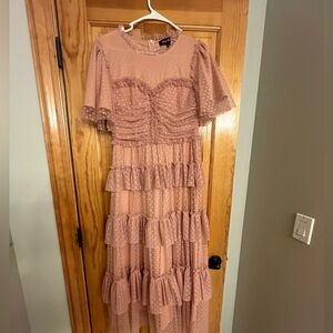 Light pink midi dress, size small! ONLY WORN ONCE!